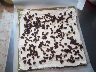 Matcha Honey Bean Cake Roll recipe