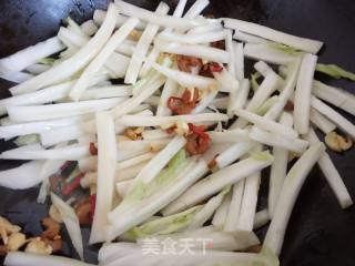 Stir-fried Cabbage with Sea Rice recipe