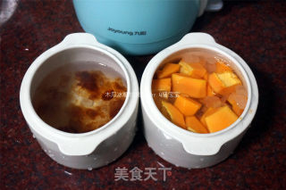 Papaya and Rock Sugar Stewed Peach Gum recipe