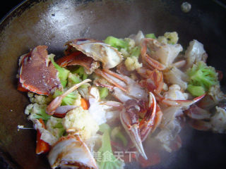 [fuzhou Home Cooking] Stir-fried Bai Kueh with Live Crab recipe