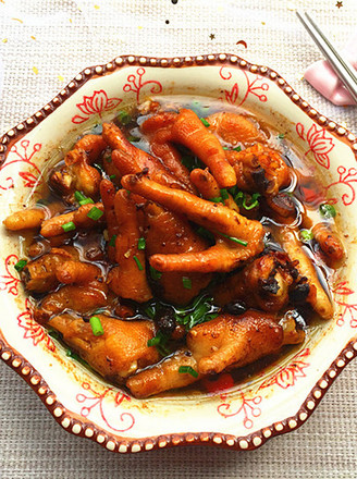 Steamed Chicken Feet with Tempeh recipe