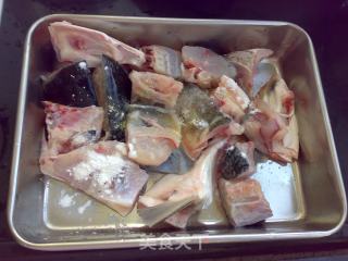 Steamed Bighead Fish Head with Cordyceps recipe