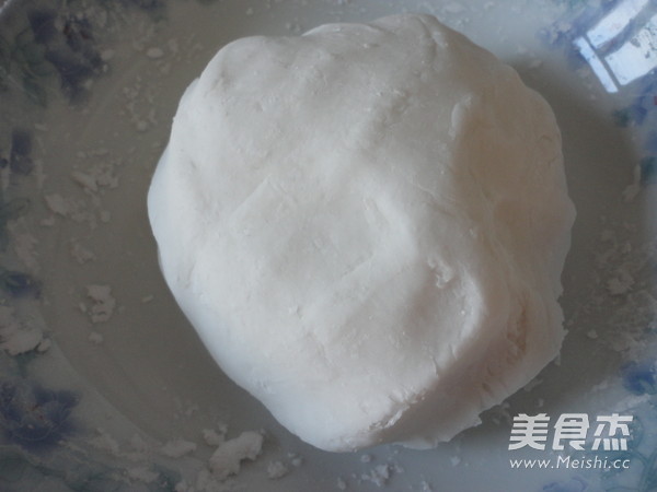 Bionic Bean Paste Stuffed Pear Buns recipe