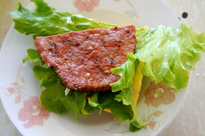 Fried Steak Burger recipe