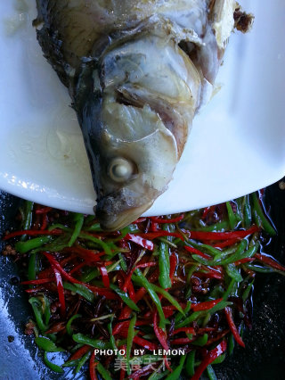 Spicy and Spicy-spicy Braised Red Tail Fish recipe