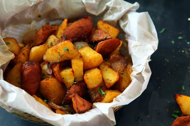 Roasted Potatoes with Cumin Sausage recipe