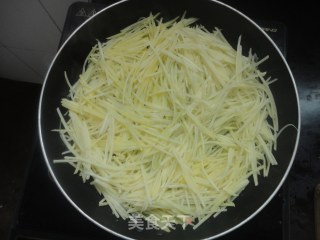 Can Cook and Make Staple Food-smiley Face Potato Pie recipe