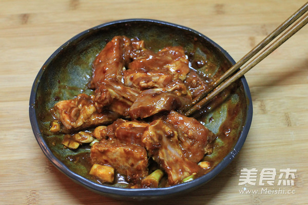 Fish-flavored Pork Ribs and Steamed Pumpkin recipe