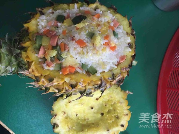 Pineapple Sticky Rice Recipe - Simple Chinese Food