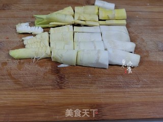 Braised Spring Bamboo Shoots in Oil recipe