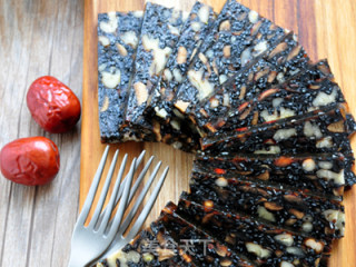 Handmade Donkey-hide Gelatin Cake to Nourish Blood and Beauty recipe