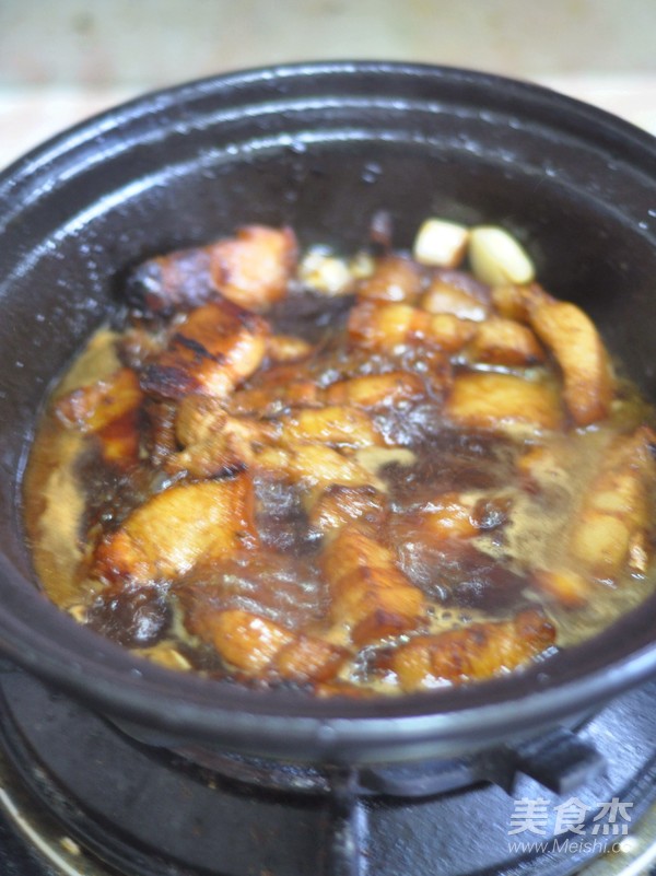 Braised Pork with Winter Bamboo Shoots and Rice recipe