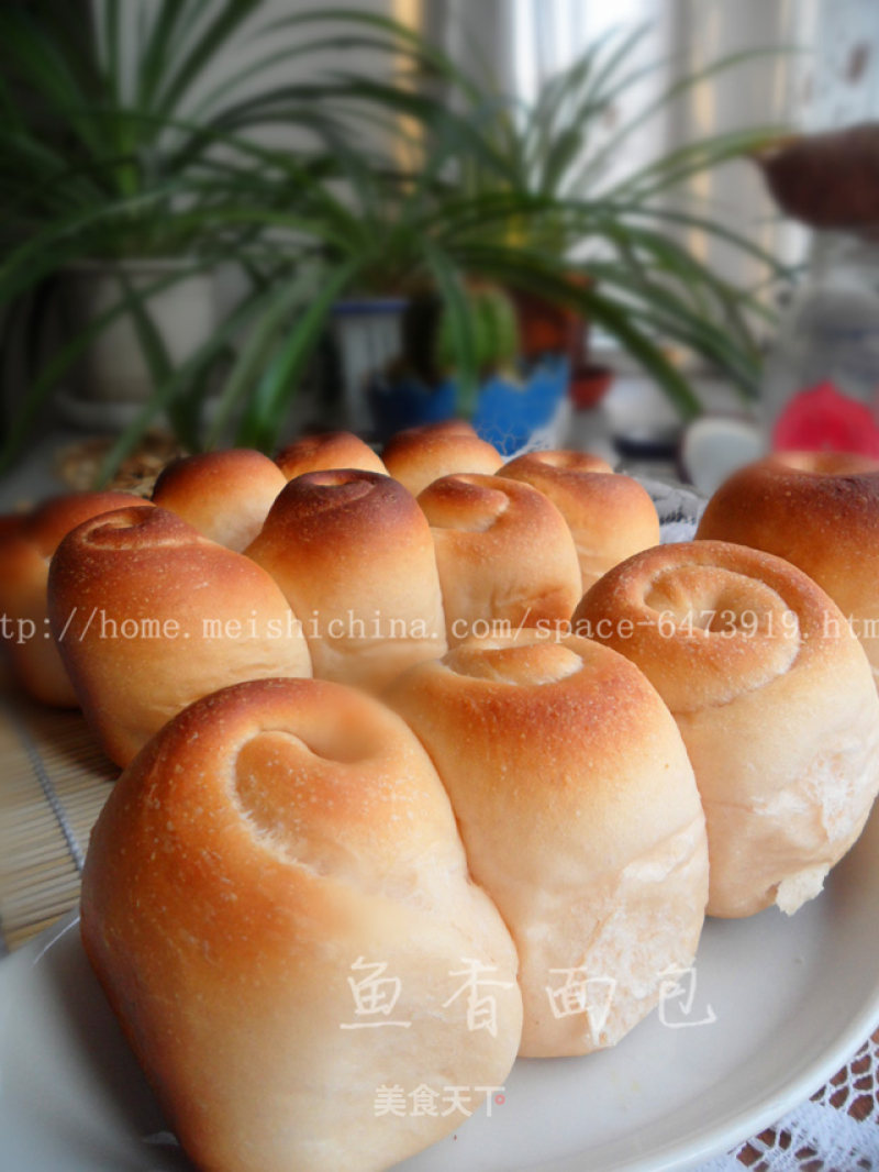 Milky Purple Sweet Potato Bread recipe