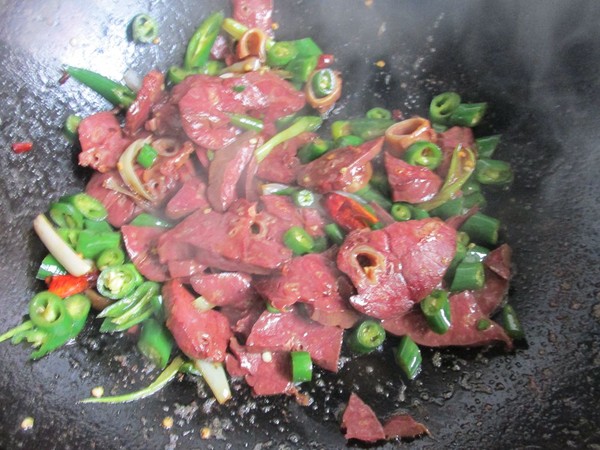 Spicy Stir-fried Pork Lung recipe