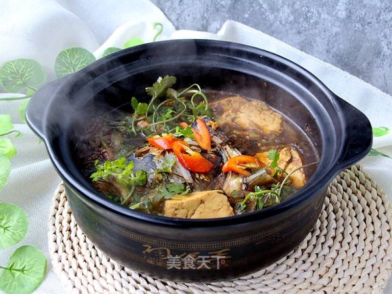 Stewed Fish Head with Sauerkraut and Tofu recipe