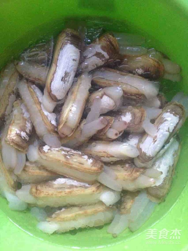 Saute Razor Clams recipe