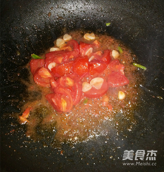 Sauteed Tomatoes with Okra recipe