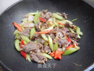 Celery Twice-cooked Beef recipe