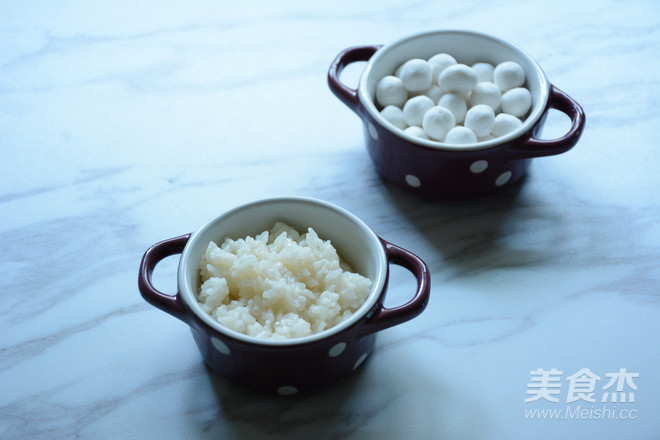Rice Wine Glutinous Rice Balls recipe
