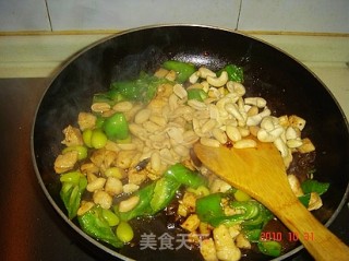 Three Fruit Stir-fried Chicken recipe