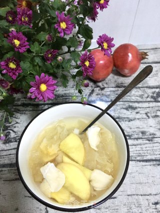 "runzao Soup" Lily Tremella Apple Syrup recipe