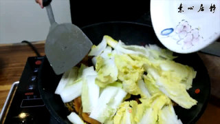 Ignition! Diy Northeast Flavor~ Hot! Hot! Fresh! Fragrant! Stewed Cabbage Vermicelli ~ Zhuang Qingshan recipe