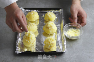 Garlic and Milky Potatoes recipe