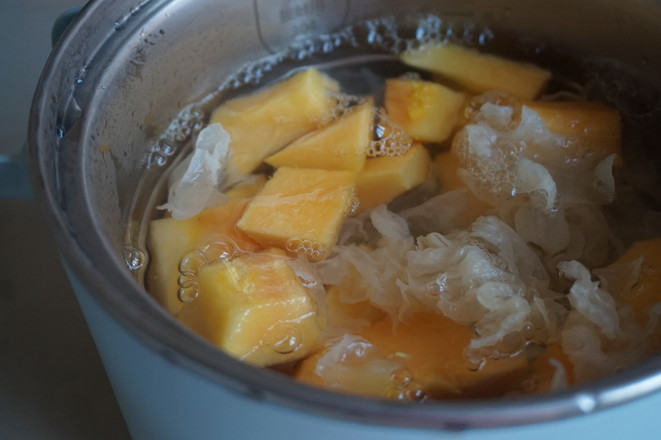 Papaya Tremella Syrup recipe
