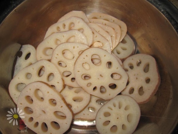 Cold Glutinous Lotus Root recipe