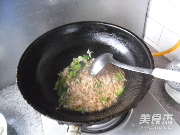 Stir-fried Green Kale with Tomatoes recipe