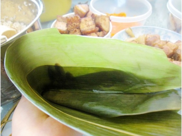 Braised Pork Dumpling with Taro and Salted Egg recipe