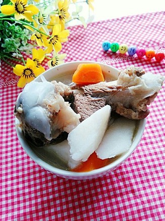 Yam Carrot Bone Soup recipe