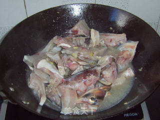 Fried Fish Cubes with Green Pepper recipe