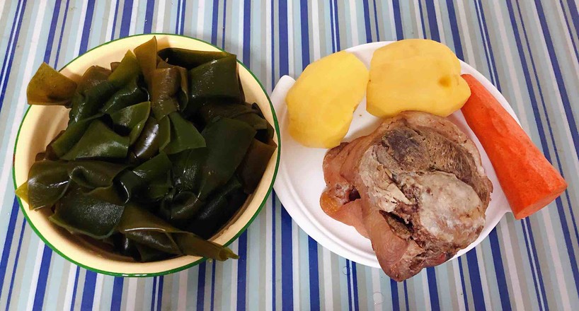 Pork Knuckle Stewed with Seasonal Vegetables recipe