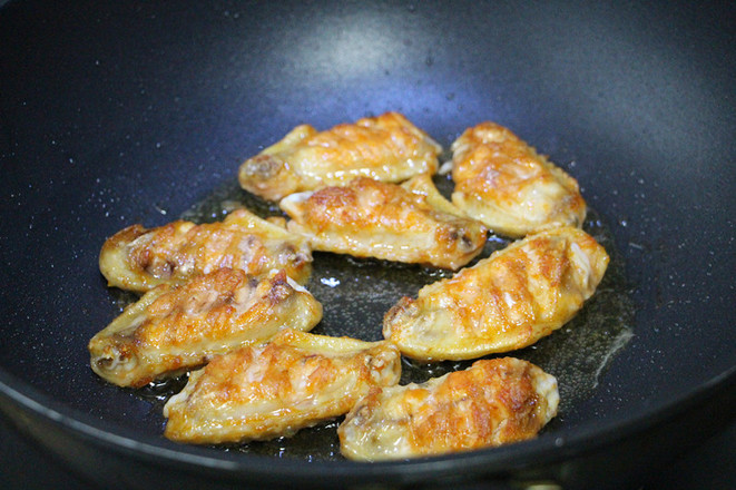 Orleans Fried Chicken Wings recipe