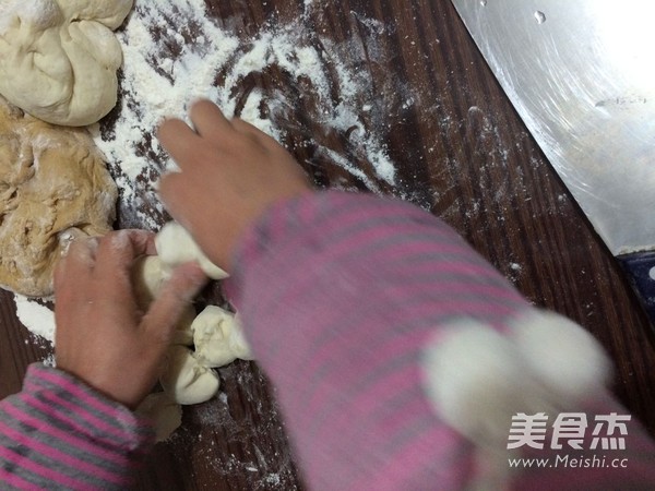 Fancy Steamed Buns, Small Buns recipe