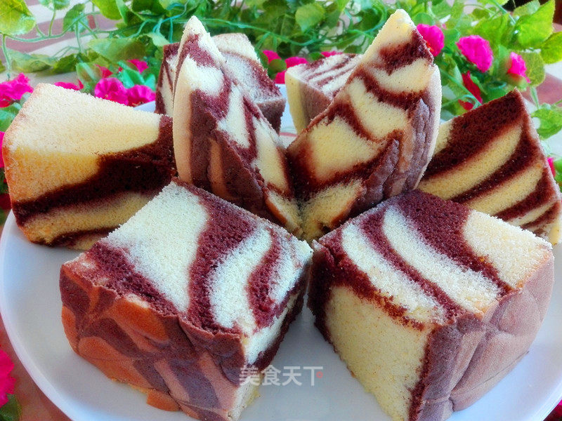 Zebra Pattern Antique Cake recipe