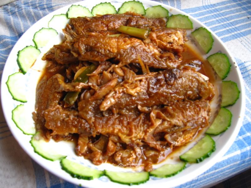 Small Yellow Croaker in Tomato Sauce recipe