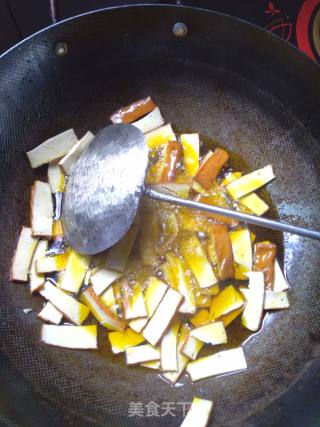 Fried Celery with Dried Tofu recipe