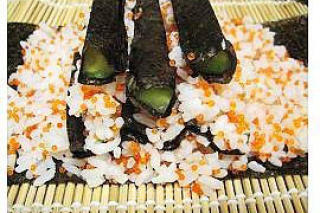 Jack-o-lantern Sushi recipe