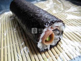 Avocado Ham Sushi-two Rolls and Two Different Colors recipe