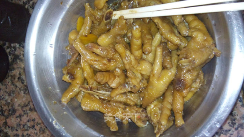 Marinated Chicken Feet recipe