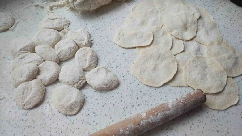 Chinese Cabbage Dumplings with Lean Meat recipe