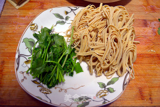 Cold Dishes Mix and Match [enoki Mushroom and Bean Curd] recipe