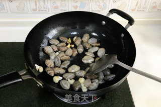 Stir-fried Clams recipe