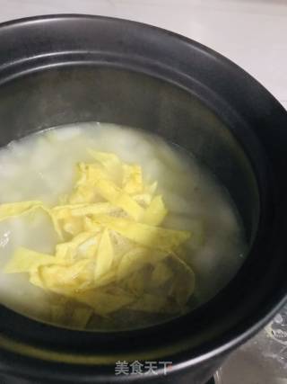 Winter Melon Egg Skin Soup recipe