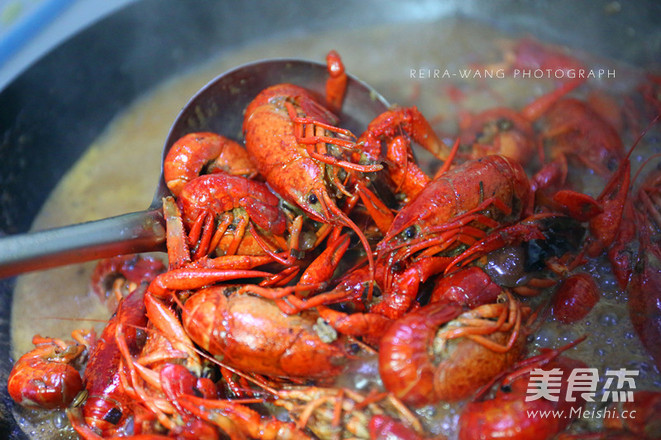 Spicy Thirteen Spice Crayfish recipe