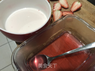 Super Simple Strawberry Milk Pudding recipe