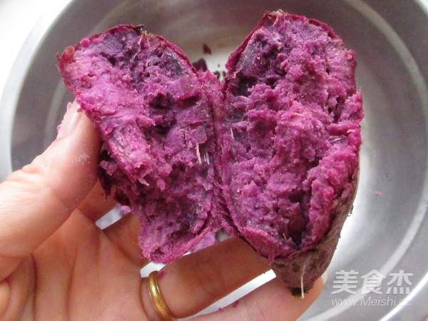 Purple Sweet Potato Yolk Crisp recipe