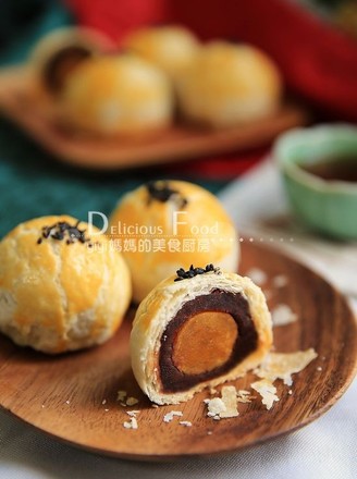 Bean Paste Egg Yolk Crisp recipe